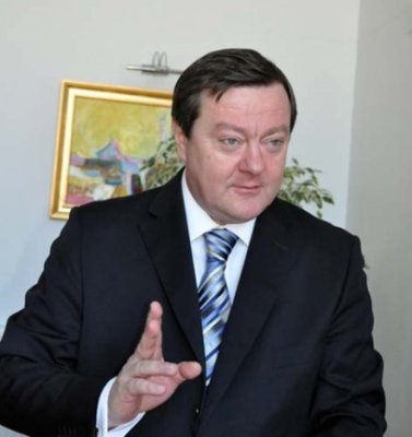 Frunzăverde, despre o eventuală suspendare a lui Băsescu